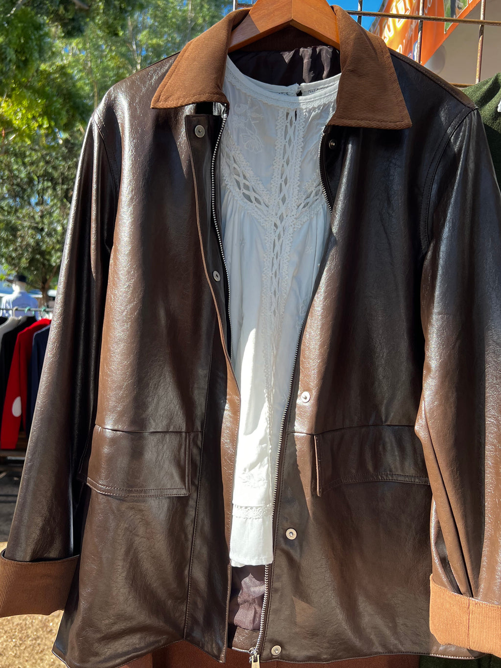 Chaqueta cuello pana